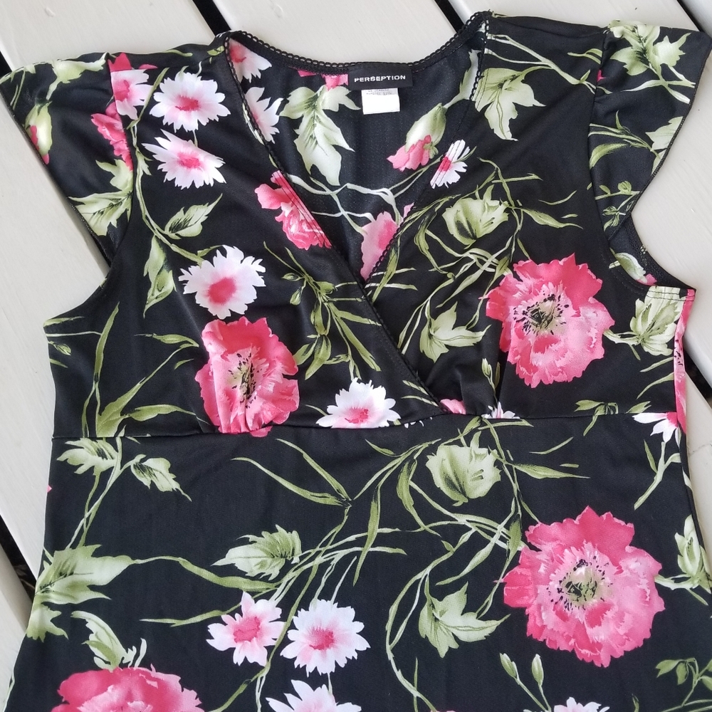 PL Floral top with black background